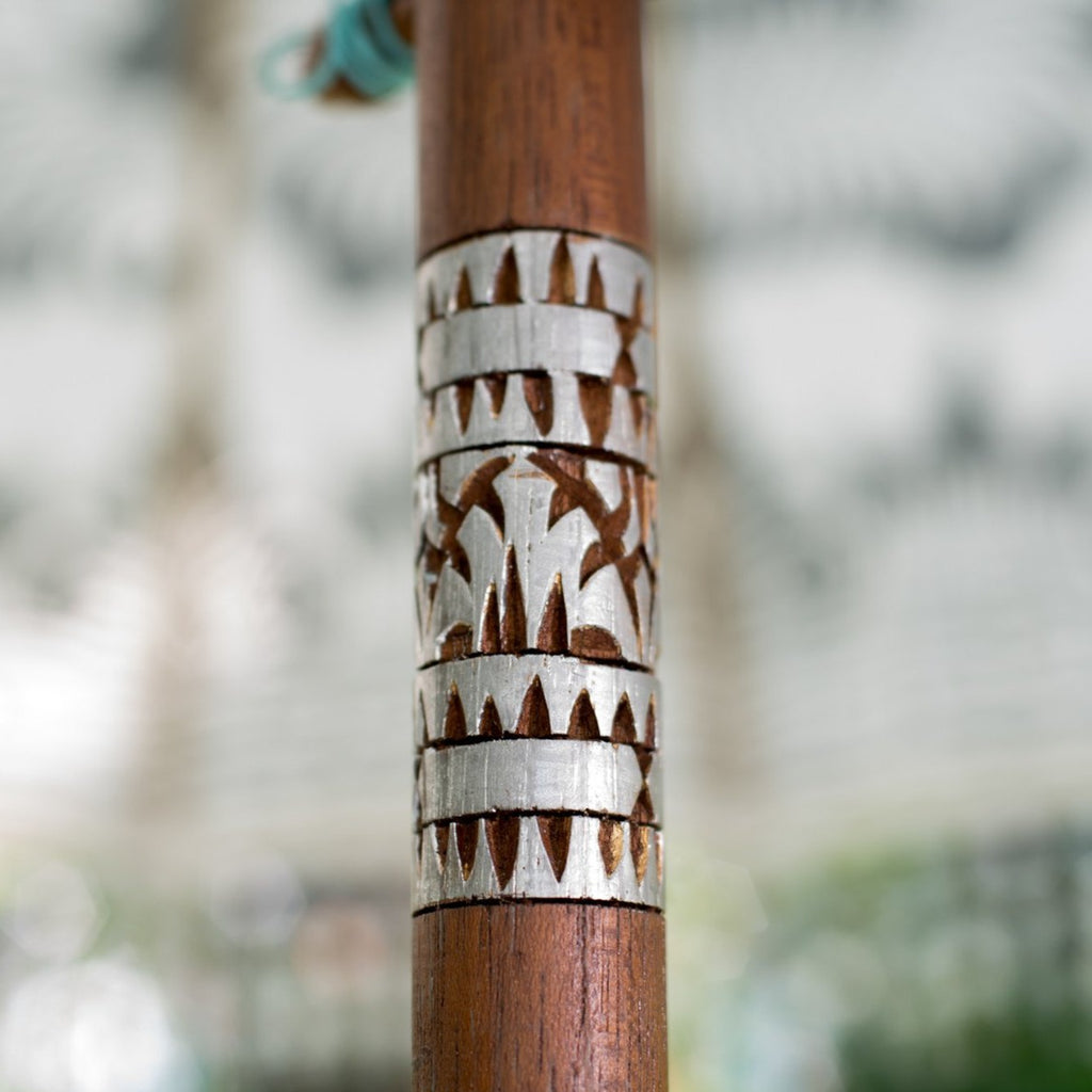 Cher detailed pole image - hand carvings
